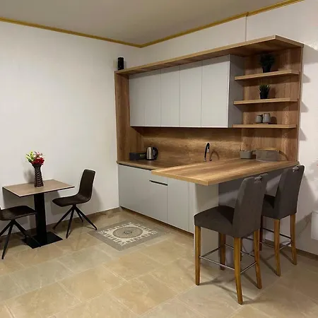 Luxury Euphoria Willa *